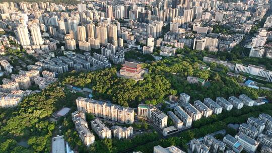 航拍福建福州鼓楼区镇海楼屏山公园