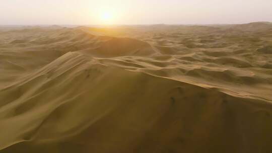 腾格里沙漠日落景观视频素材模板下载