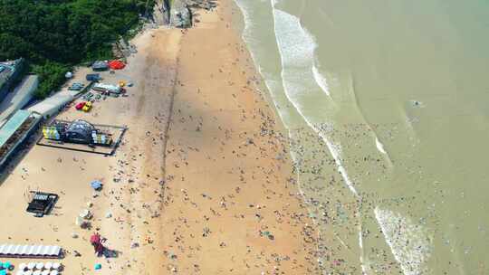 休闲度假 海边 海浪 沙滩 旅游 亲