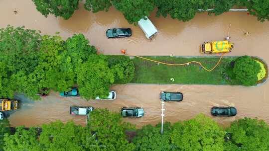 2024年6月下旬黄山市暴雨后洪水来袭