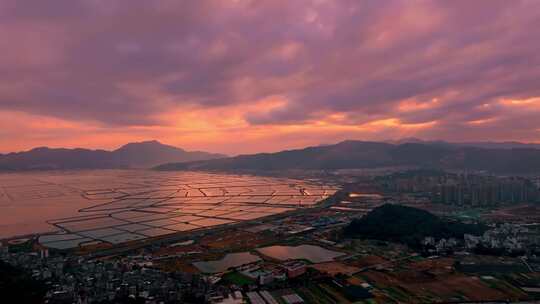 福建宁德霞浦滩涂盐田海盐晚霞火烧云航拍