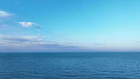 大海航拍海面飞行海平面飞向大海唯美海洋