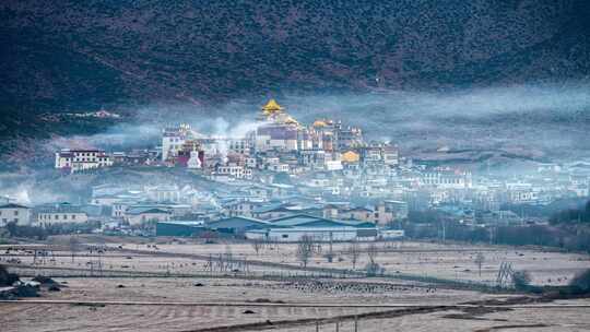 松赞林寺日出延时