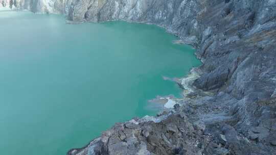 HDR印尼爪哇岛伊真火山湖泊航拍自然风光