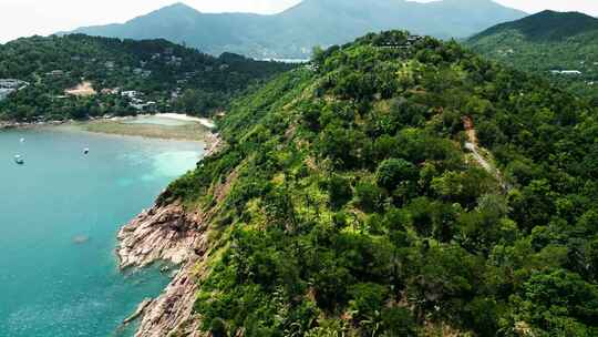 帕岸岛的异国度假景观泰国的海滩山丛林无人