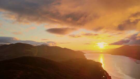 长江三峡日出日落