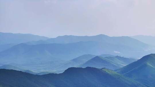 航拍山水墨画群山峻岭万里江山晨雾山峦