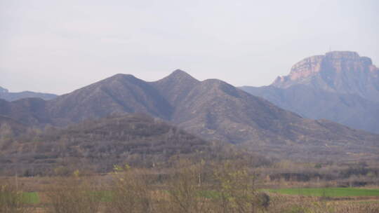 风景 沿途 高速公路 大山 秋天