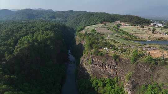 云南保山市腾冲曲石乡龙江峡谷自然风光航拍