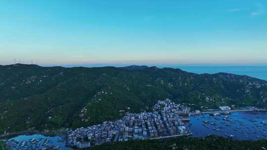 广东四大港之一江门上川沙堤渔港晚霞航拍