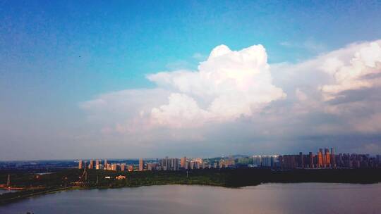 安徽省蚌埠市龙子湖积雨云延时摄影视频素材模板下载