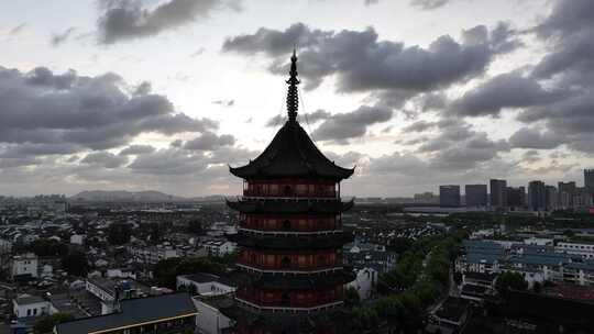 江南姑苏地标报恩寺北寺塔（航拍运镜）