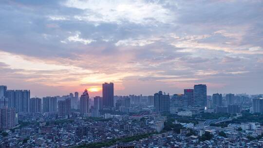 广州城市建筑群与夕阳晚霞彩云延时风光