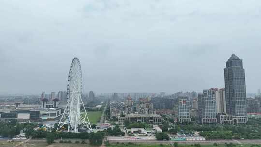 南昌市红谷滩新区航拍南昌之星摩天轮风光