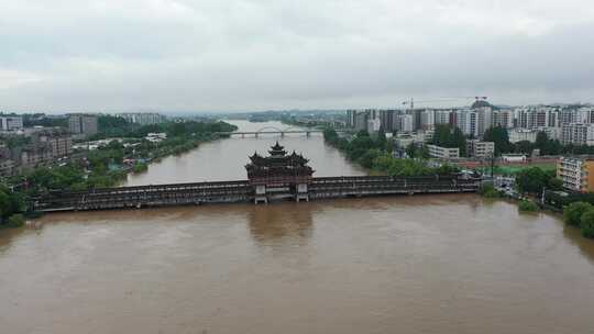 2024年6月下旬黄山市暴雨后洪水来袭