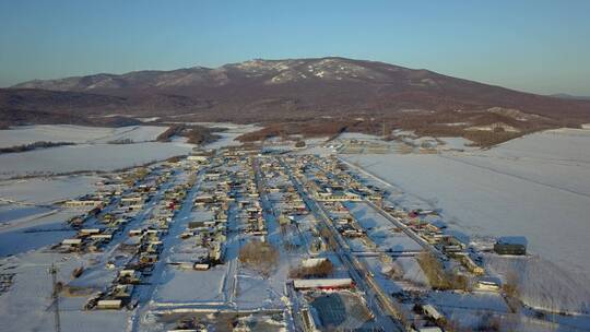 冬天山区村庄