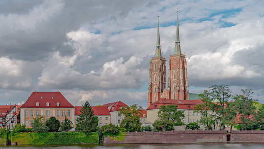 弗罗茨瓦夫大教堂浸信会的时间流逝视频素材模板下载