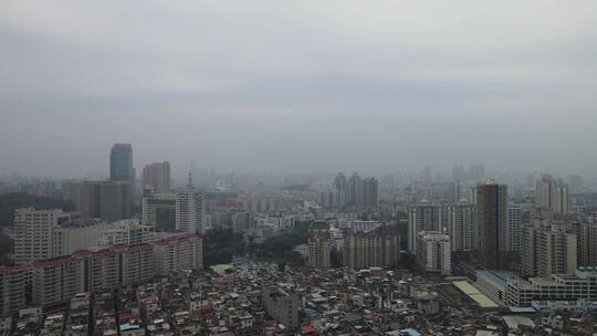 城市雾霾天航拍视频素材模板下载