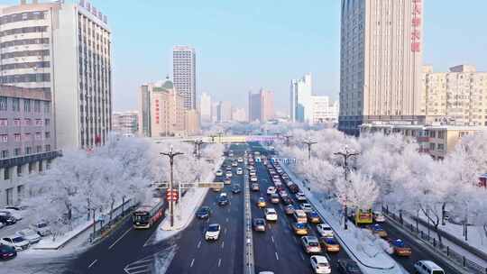 中国黑龙江哈尔滨城区雾凇雪景航拍