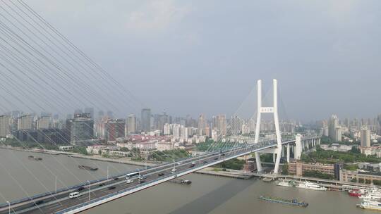 上海南浦大桥车流黄浦江全景特写4K航拍