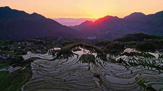 浙江丽水云和梯田日出日落风光