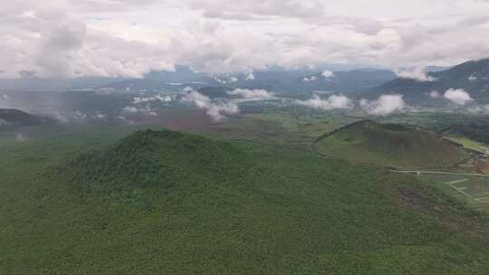 腾冲火山口航拍