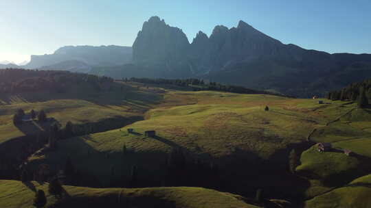 Seiser Alm Alpe di Siusi in Dolomites， South Tyrol意大利视频素材模板下载