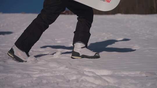 冬季 滑雪场 行走