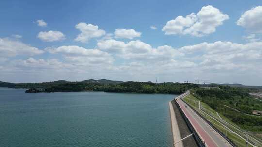 山水 云雾 湖面 绿水青山 湖水