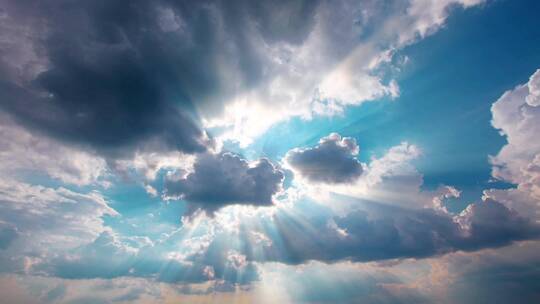 阳光穿过云层景观视频素材模板下载