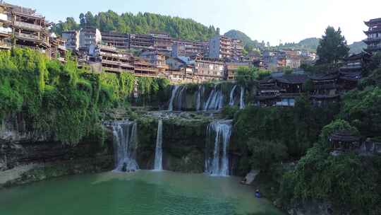 湖南芙蓉镇、酉水河、古镇