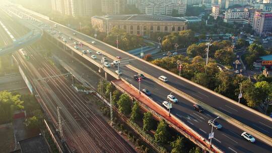 福海立交桥清晨火车、车流航拍04