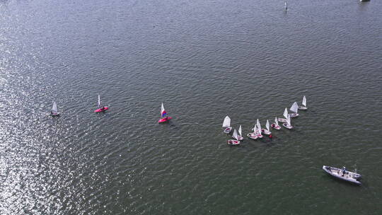 4K航拍上海临港滴水湖帆船基地