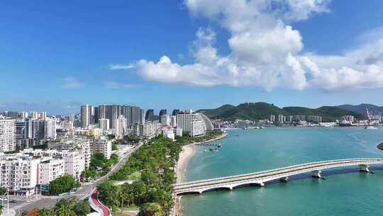 航拍海南三亚湾