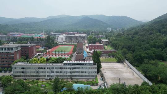 航拍襄阳职业技术学院