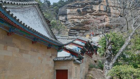 云南旅游大理剑川石宝山悬空寺