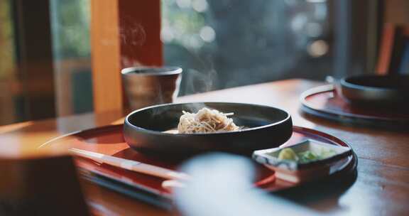 盘子，荞麦面，面条，餐点