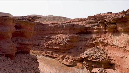 阿拉善沙漠山谷空镜
