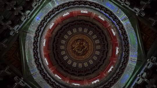 中国北京故宫御花园内的藻井视频素材模板下载