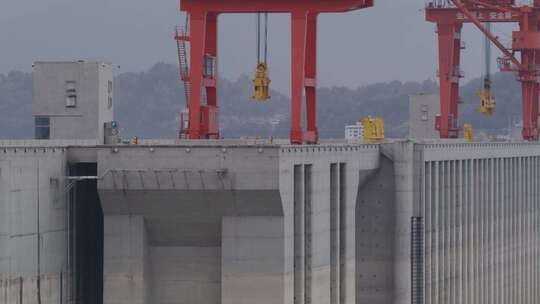 湖北宜昌三峡大坝地拍