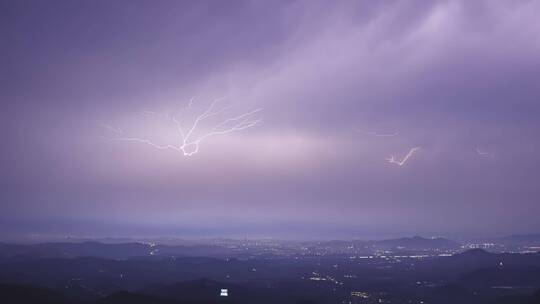 德清莫干山雷暴云夜景闪电