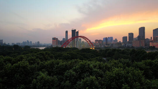 航拍武汉晴川桥夕阳晚霞落日天空