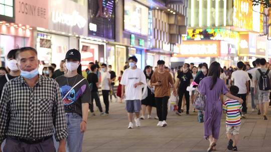 逛夜市逛街步行街商业街北京上海人气人流量