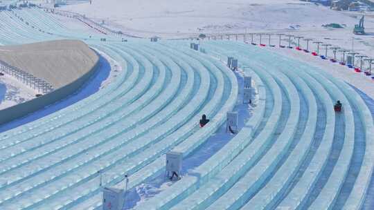 哈尔滨冰雪大世界人流航拍视频素材模板下载