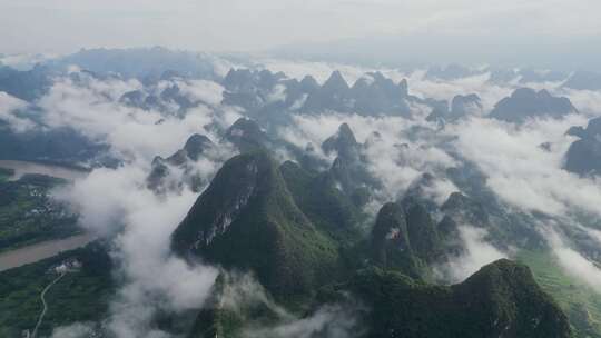 桂林山水风光经典山水画
