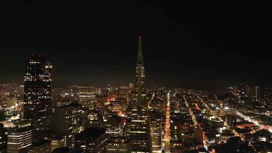 城市航拍加州旧金山泛美金字塔摩天大楼夜景