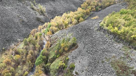 航拍内蒙古兴安盟阿尔山大峡谷秋色