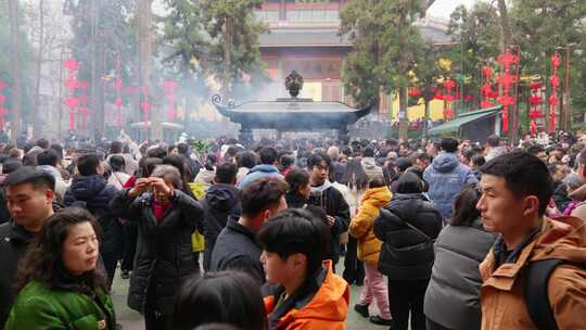 4k灵隐寺香炉盛景