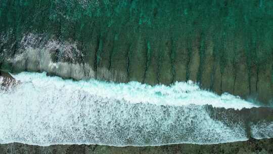 海浪 海岸线 海岛 马尔代夫  航拍 果冻海