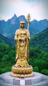航拍安徽池州九华山地藏菩萨铜像